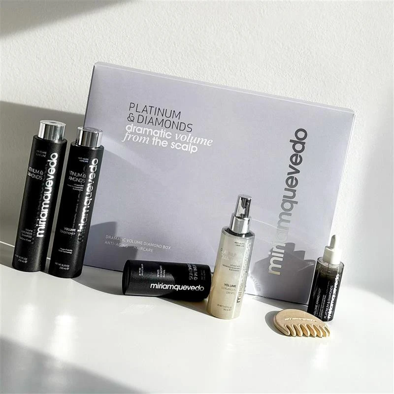 Dramatic Volume Diamond Box