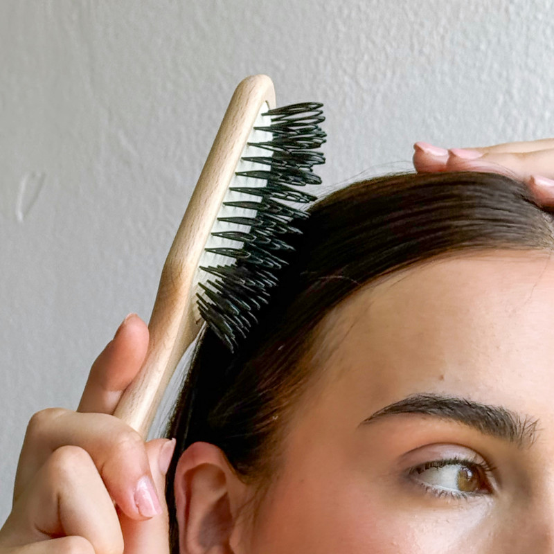 Scalp Longevity Brush