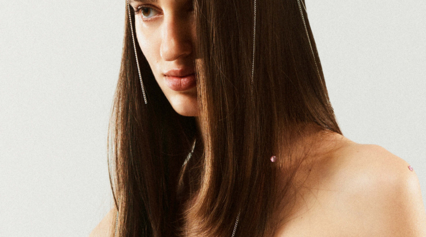 Hair Exposome: Summer Doesn't Change Your Hair. It Accelerates Its Biological Cl