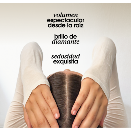 PLATINUM & DIAMONDS Volume...