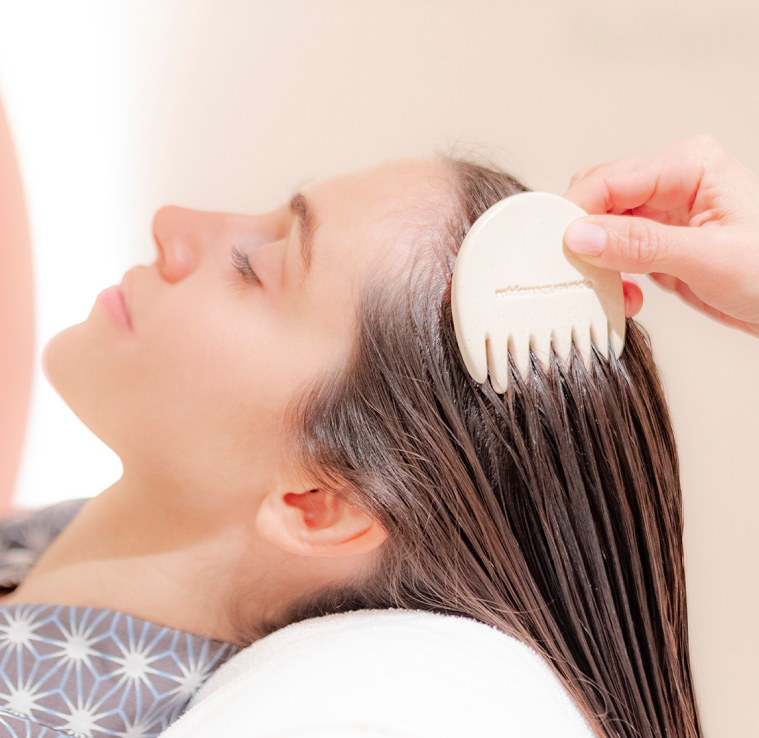 Black Baccara bond rejuvenating luxe cure